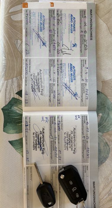 Peugeot 2008 Allure 1.2 gasolina (81kw) 2016 ano Teto Panoramico