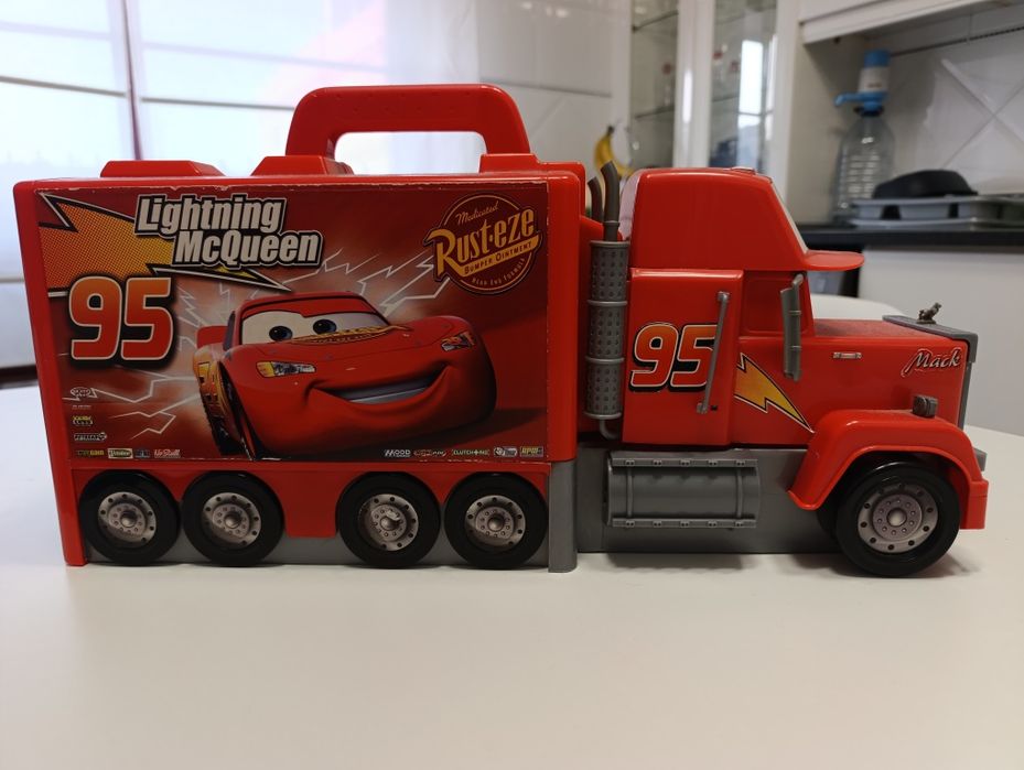 Conjunto "Faísca McQueen"