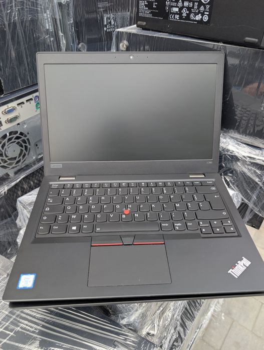 Чотириядерні ноутбуки  Lenovo ThinkPad L380  Є кількість