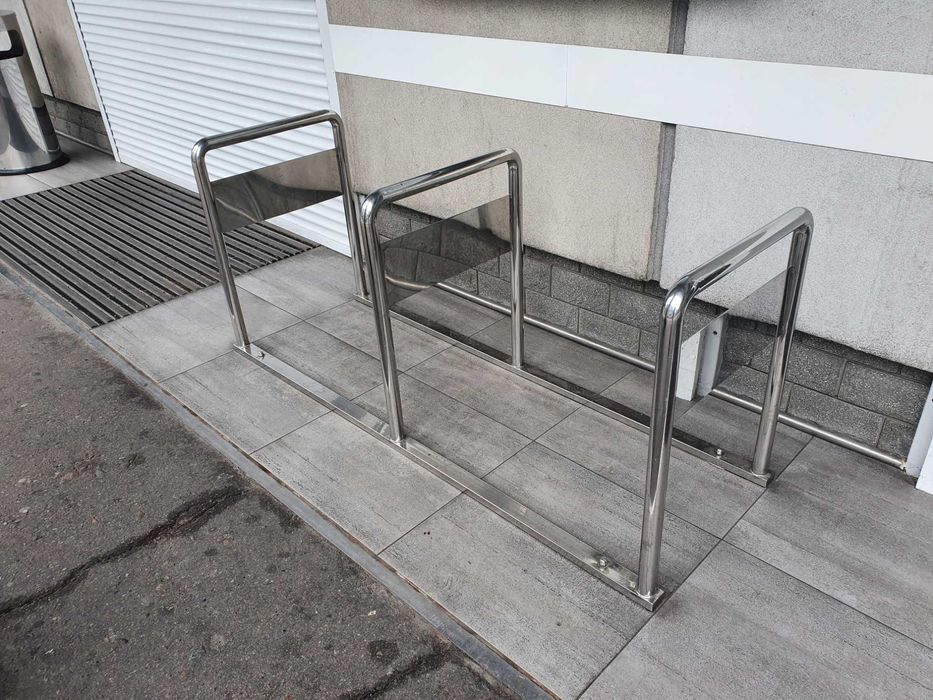 Перила,Поручні,Стелажи,Пандуси,Баки,Сходи в басейн,Відбійники,Козирки