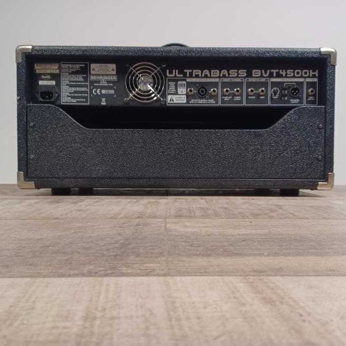 Behringer BVT4500H wzmacniacz basowy head 450W