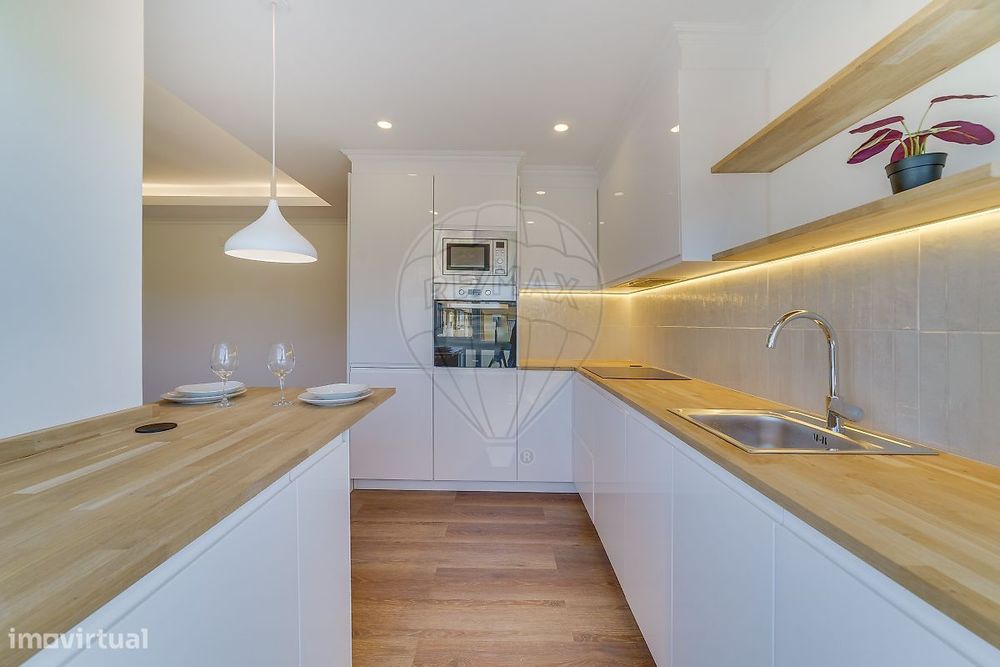 Apartamento T1 para venda — Charneca De Caparica E Sobreda, Setúbal