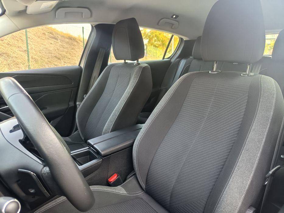 Peugeot 308 - Automático
