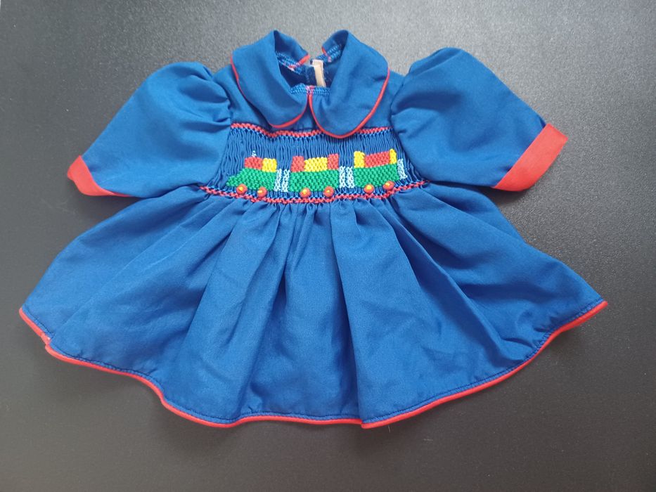 Sukieneczka dla lalki