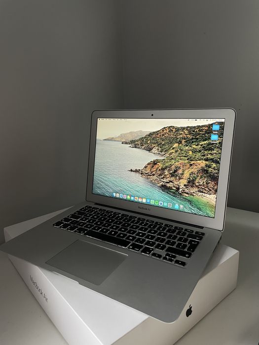 Macbook Air 13 Doinwestowany