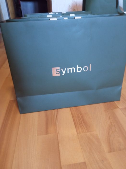 Продам крафтовые пакеты подарочные,для вещей Symbol оригнал Цена за 1