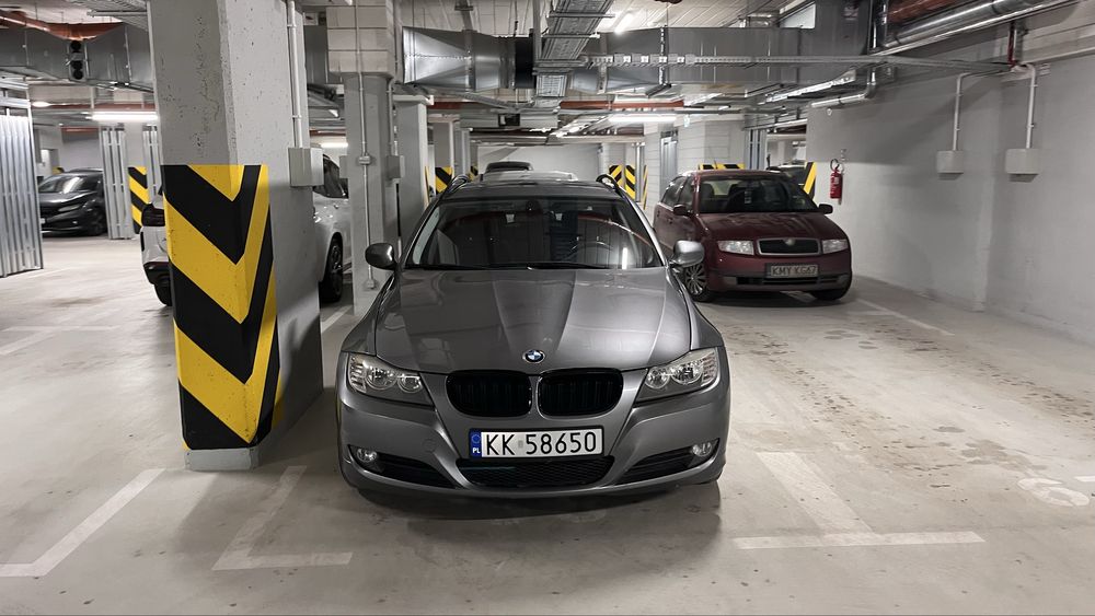 BMW E91 2.0 d - 2010 - uszkodzona szyba - długie oc/pt