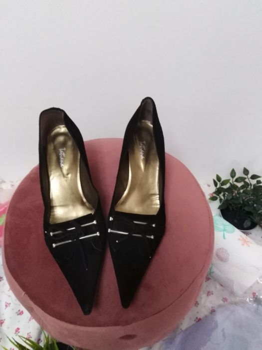 Sapatos em camurça pretos de cerimónia, nº 39
