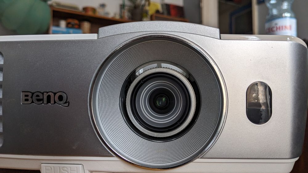 Projektor BENQ W1070