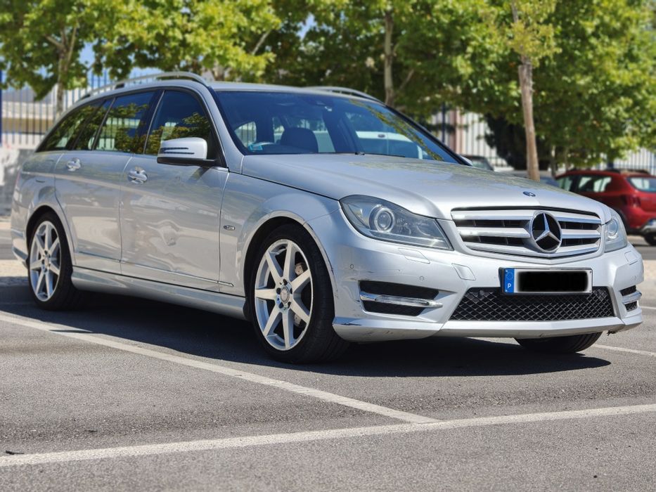 Mercedes-Benz C220 CDI Station Wagon, Volante a direita, (2012) – Caixa Automática