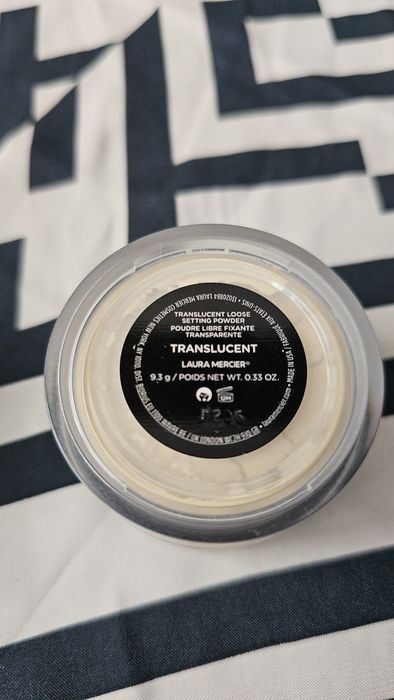 Laura Mercier puder utrwalający