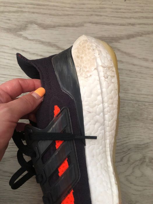 Кроссовки Adida ultraboost