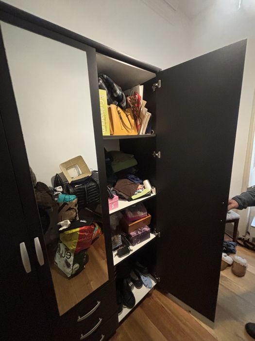 Roupeiro de 3 portas