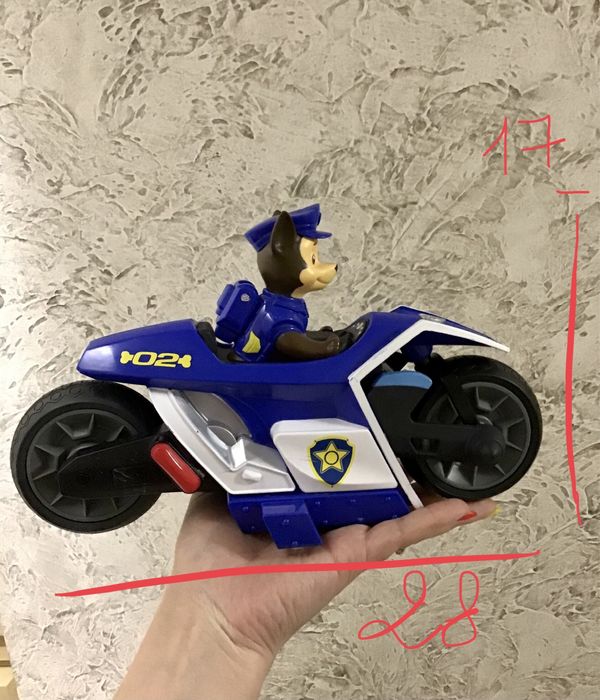 Щенячий патруль чейз гонщик мотоцикл на пульті