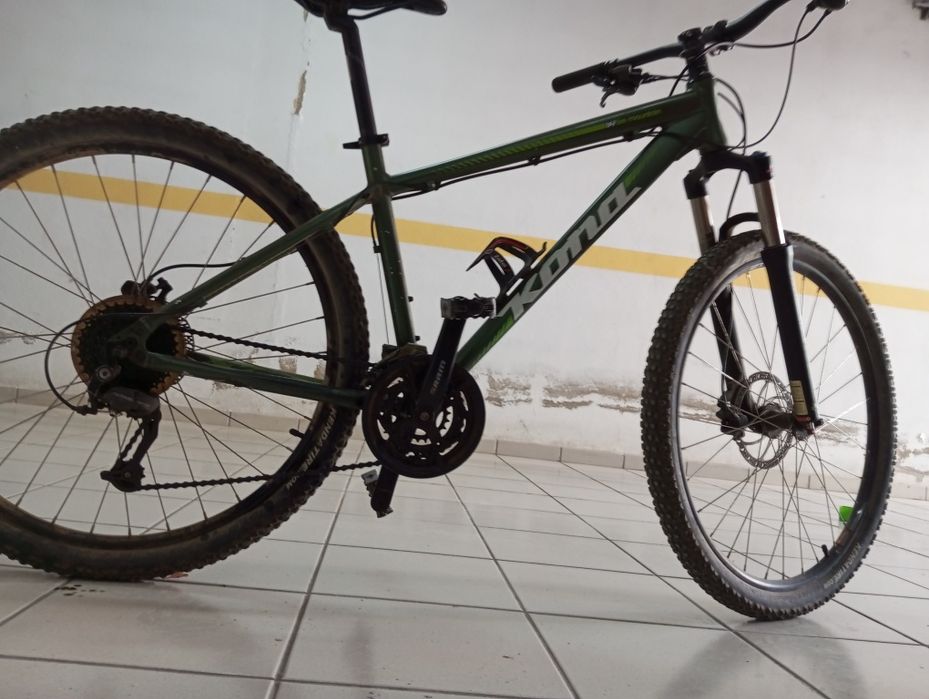 Bicicleta marca kona