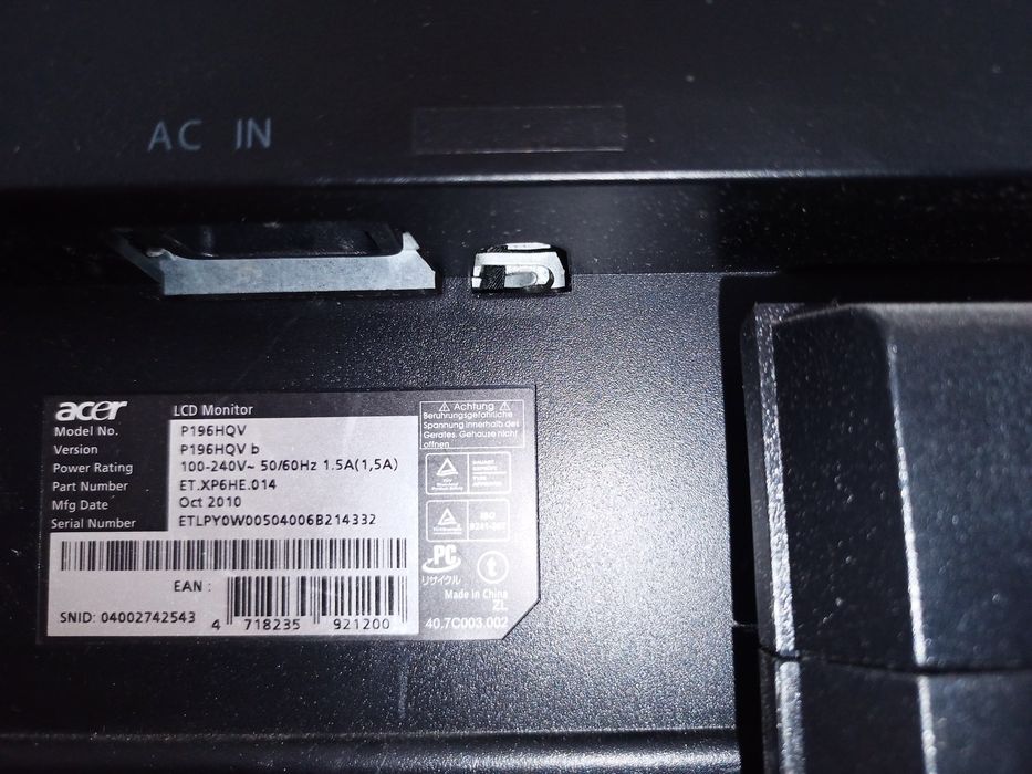 Vendo ecrã acer a funcionar