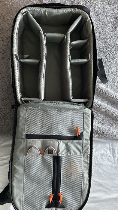 Lowepro Pro Runner 350 AW – Mochila Fotográfica Profissional