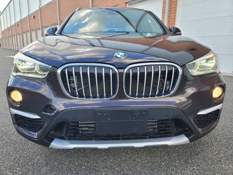 2016    BMW    X1