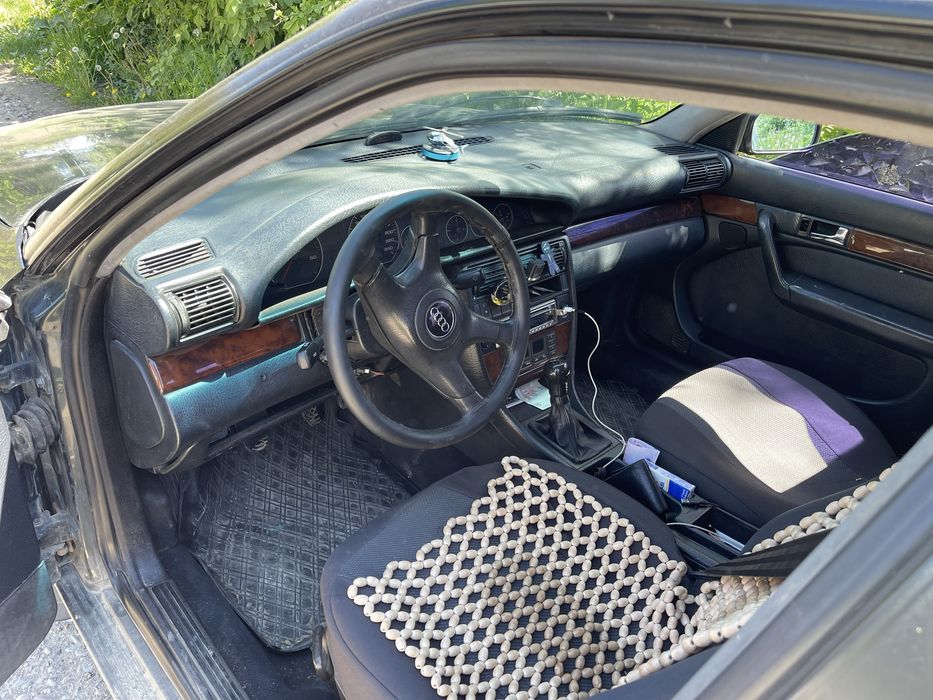 Ауді 100 с4 2.0 avant
