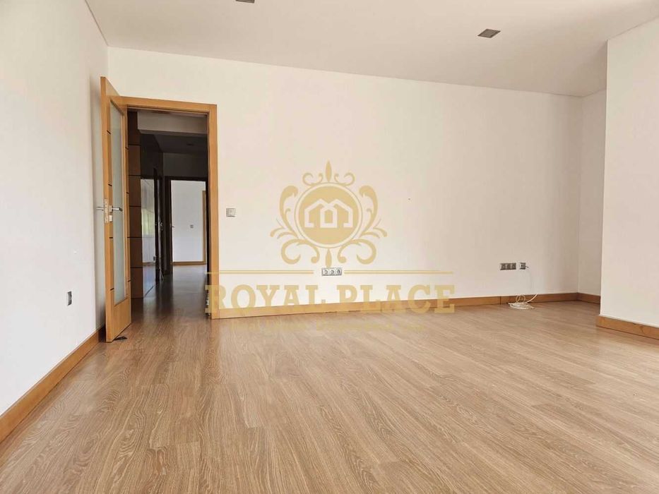 Arrendamento, Apartamento T3 Lobão