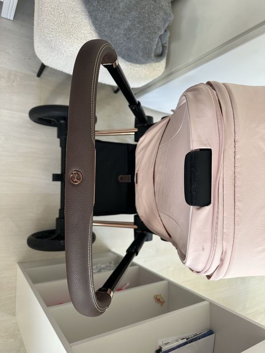 Cybex Priam 4 2023 року (зимовий чохол+сонцезахист)