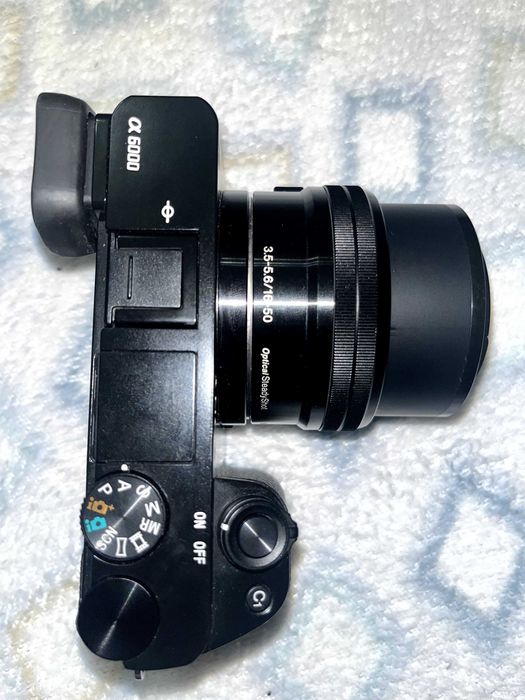 Sony a6000 boa camera