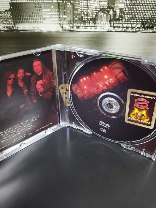 Płyta CD Oddział Zamknięty koncert w stodole Warszawa Wawer