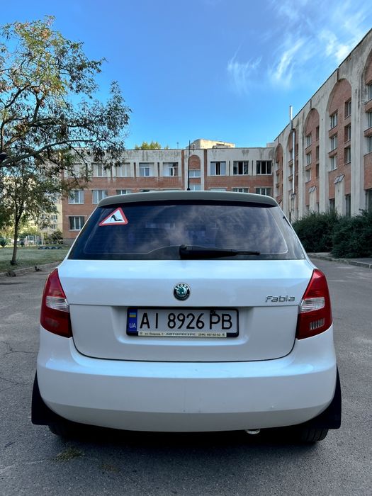 Продам Skoda Fabia 1.4 mpi 2011 року
