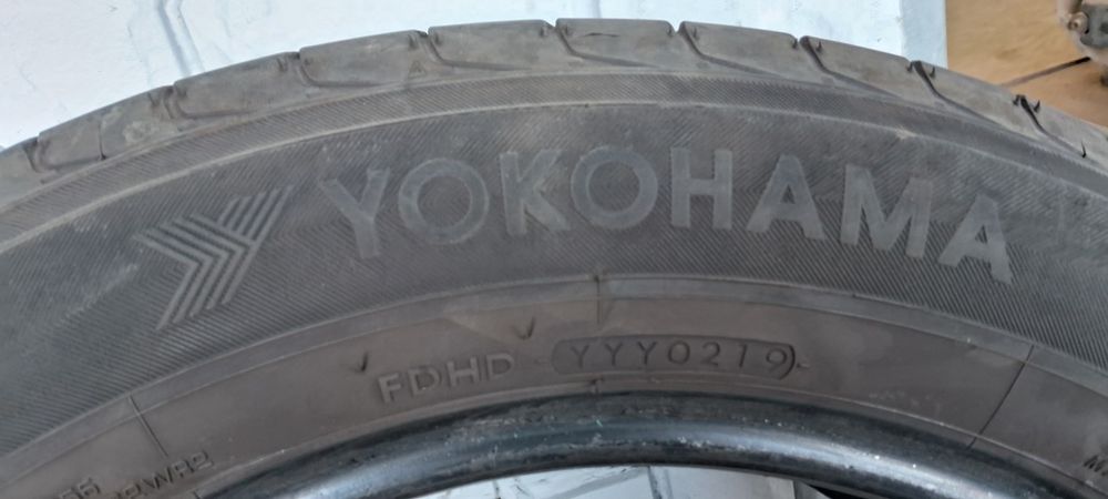 225/60/18 йокохама