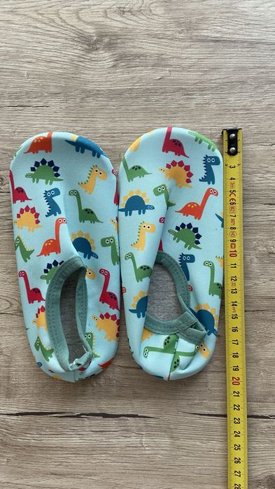 Нові капці з динозавриками, дино