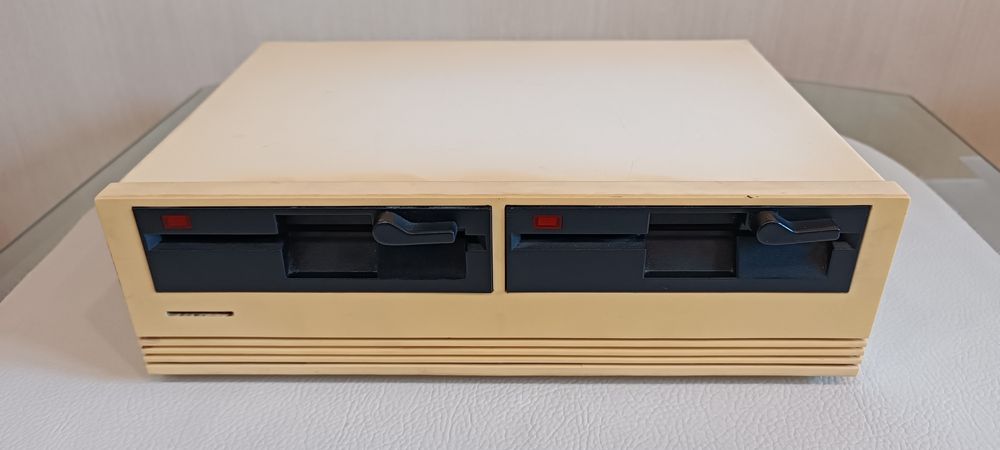 Компьютер времён ссср.позолота.