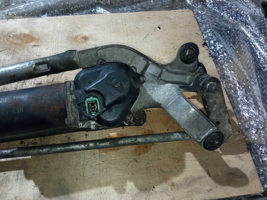 Трапеція двірників Nissan Primera P 12 1.9D Ніссан Прімера