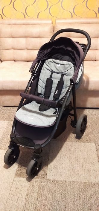 Детская прогулочная коляска JOIE