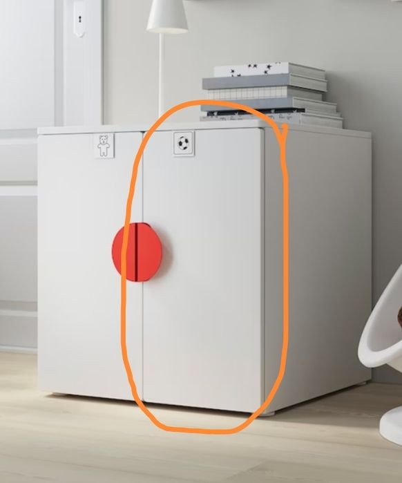 1 porta Ikea Smastad