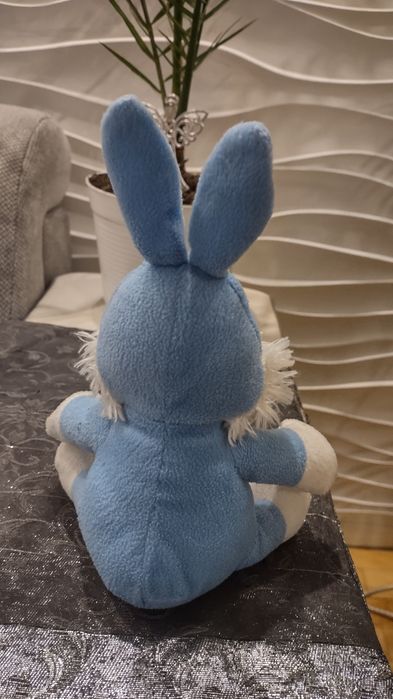 Maskotka, pluszak Króliczek 24cm