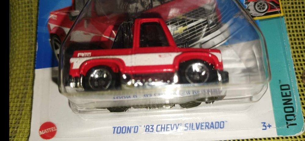 3 modele Chevrolet retro od Hot Whels