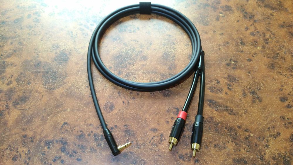 Hi-Fi - AUX - MINI-JACK 3.5 mm/2RCA MOGAMI Neglex W2534 (Япония) экран
