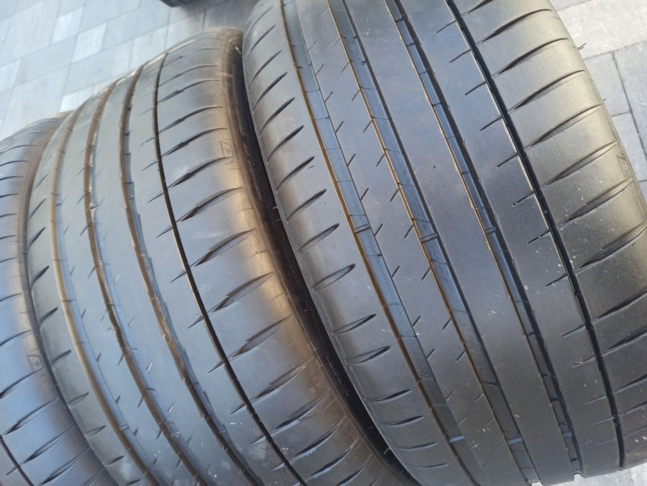 Летняя резина ПАРА 245/35 R20 Michelin Pilot Sport 4S