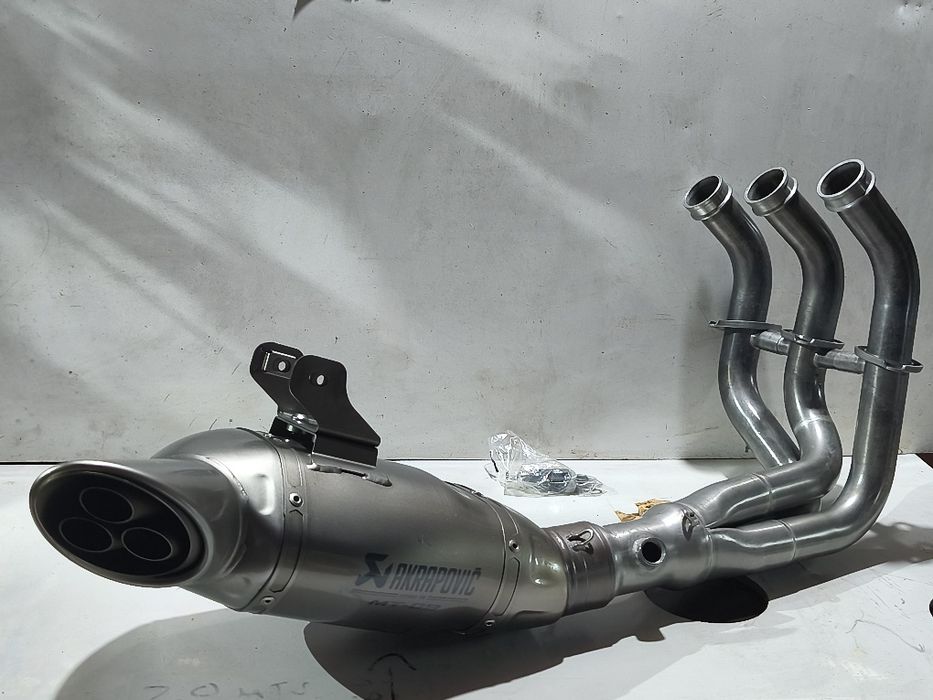 Ackrapovic Titanium Yamaha MT 09 /Tracer /  Xsr