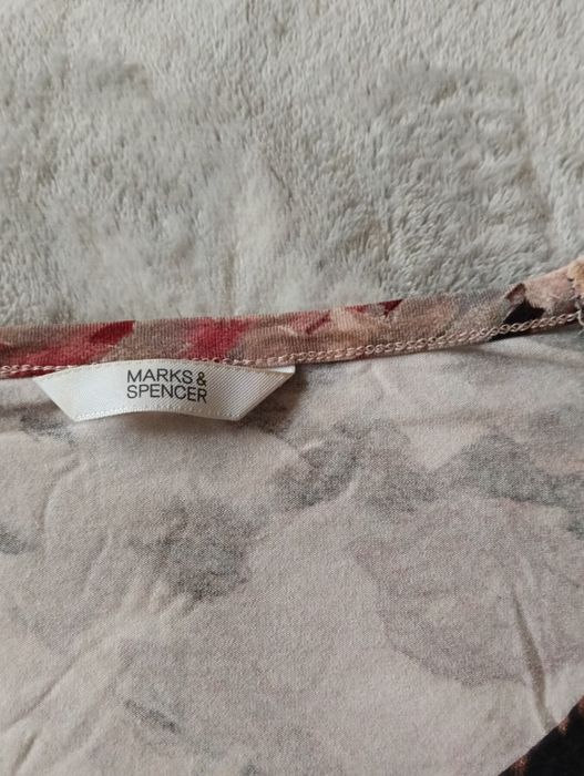 Bluzka z krótkim rękawem rozmiar 40 L firmy Marks& Spencer