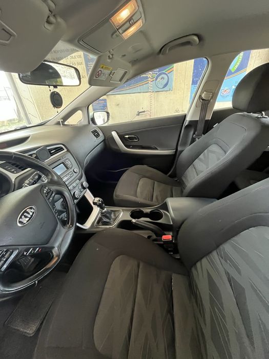 Kia Ceed 1.4 CRDi EX/2016/158.000km Diesel(ainda com garantia do Stand)
