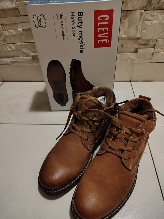 Buty 43 męskie  skóra naturalna.