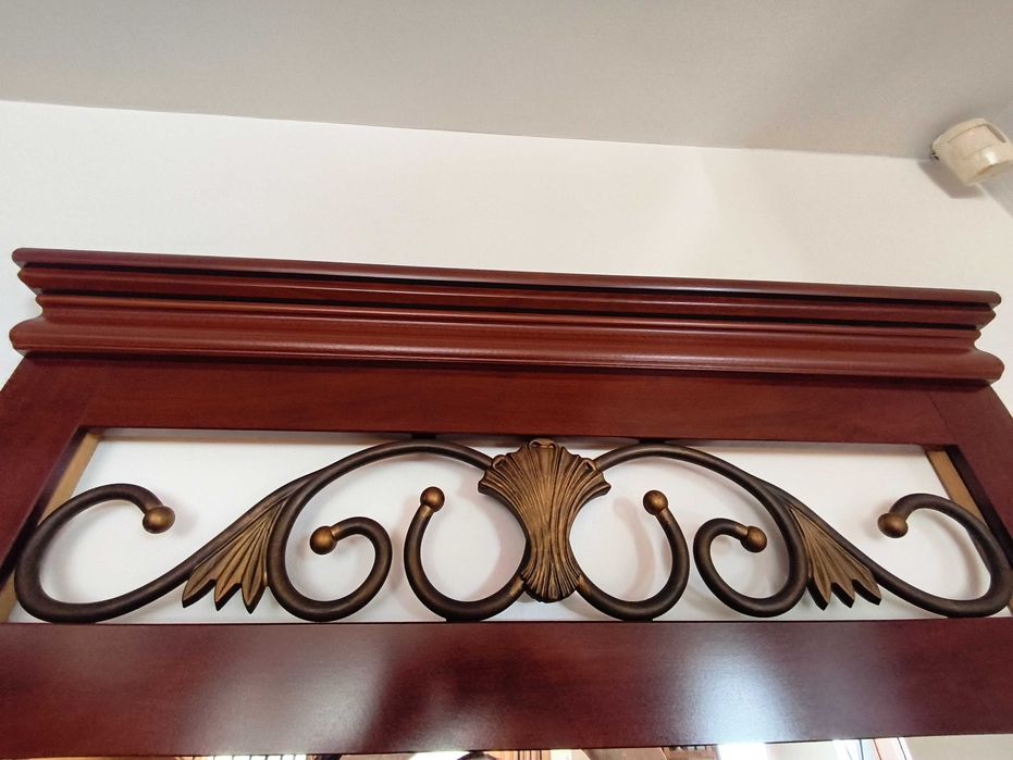 Lustro z drzewna wiśniowego