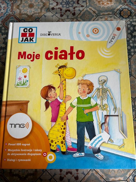 Ting zestaw ksiazek plus dlugopis