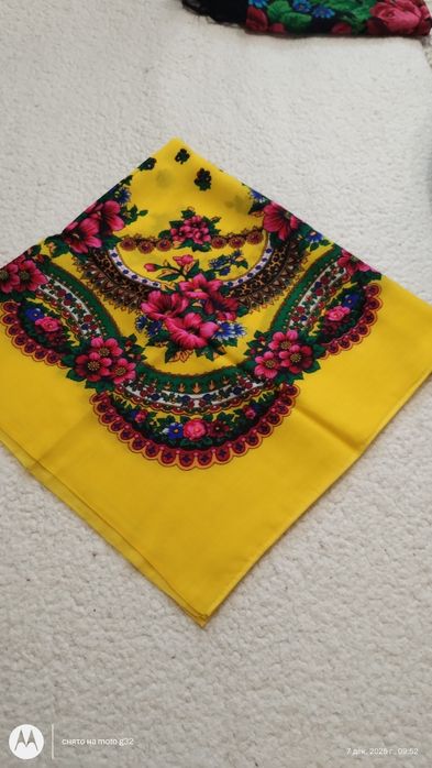 Хусточки нові жіночі