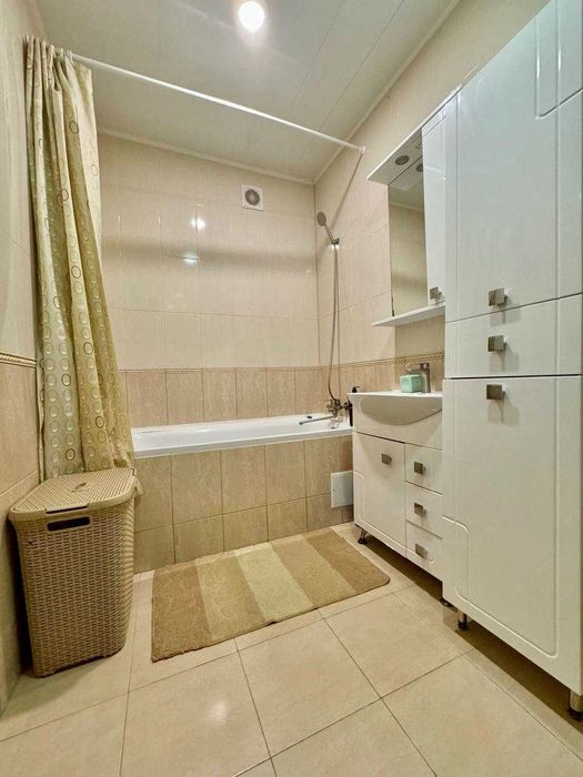 ApartPoltava ПАНОРАМНИЙ балкон, Новобудова ЦЕНТР міста, СВІТЛО ЗАВЖДИ