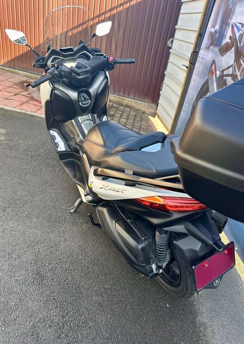 Yamaha X-Max 250 ABS TCS з Японії
