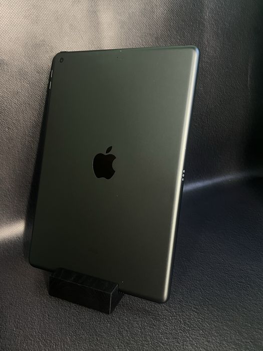 IPad 10.2 128Gb 2020 Акб 99%