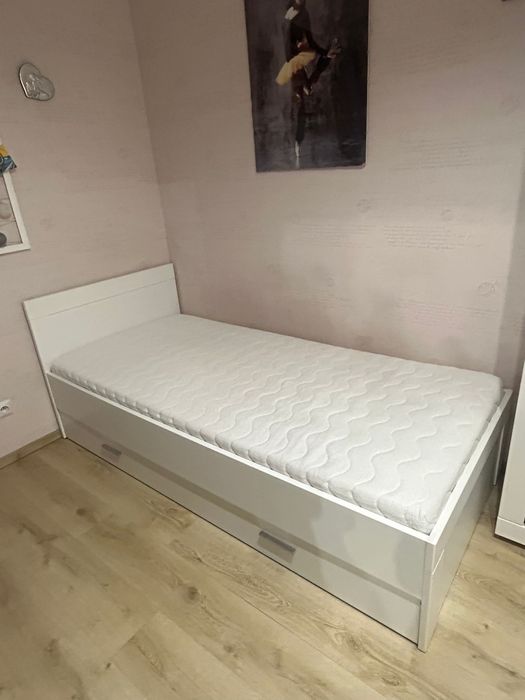 Łóżko młodzieżowe 90x200