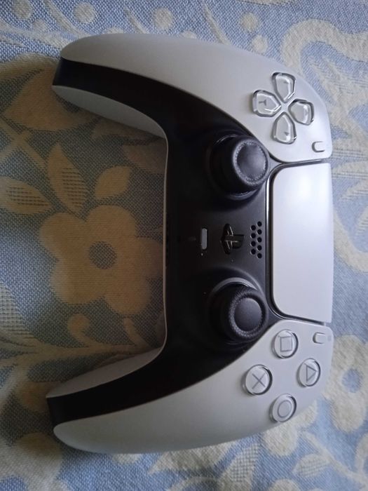 Vendo comando PlayStation 5 usado com drift